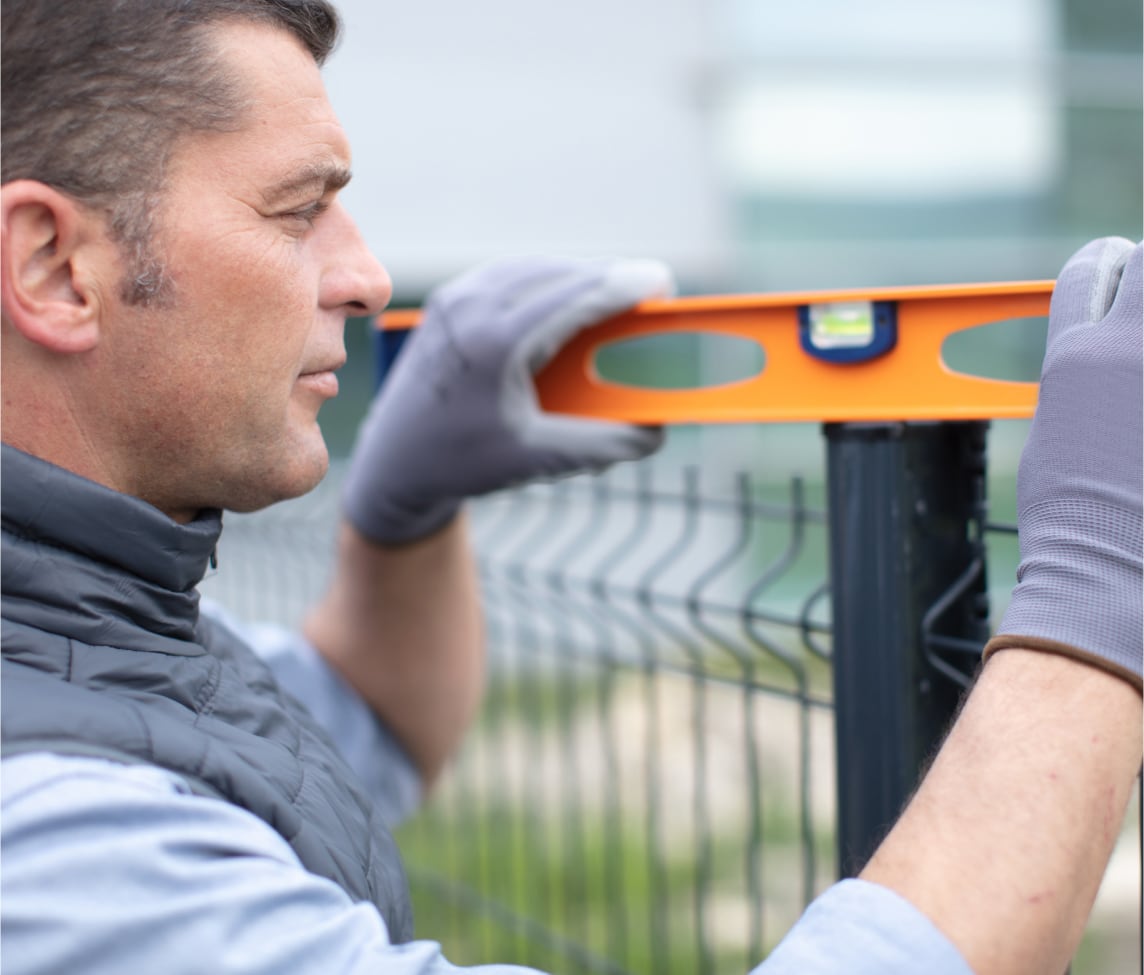 Cost fencing contractors insurance